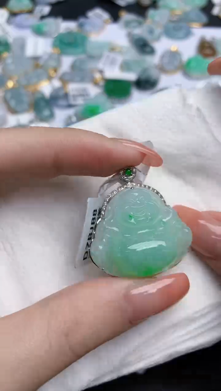 【闪购商品】翡翠颈饰18K金镶嵌天然缅甸翡翠A货