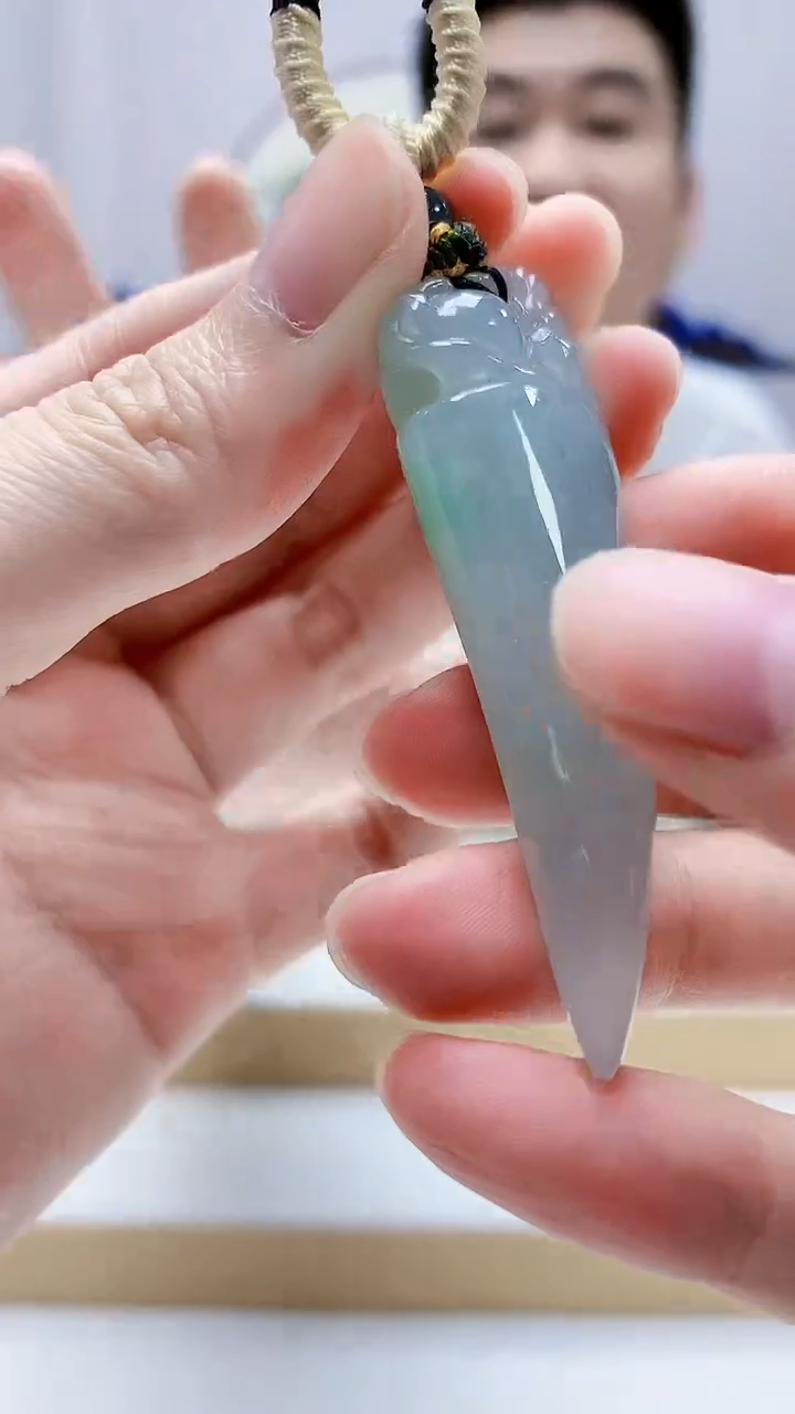 未镶嵌定制翡翠5028zm-毛货挂件龙牙82