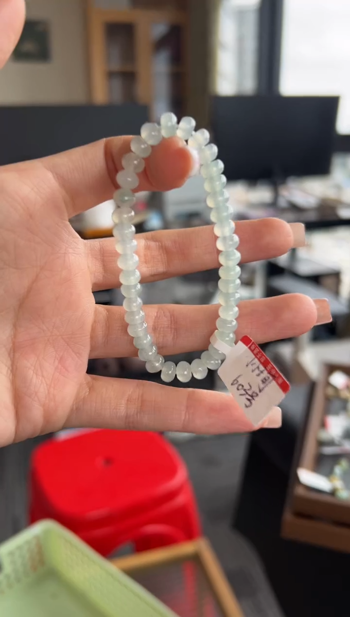 【闪购商品】翡翠吊坠(不含链)未镶嵌603号