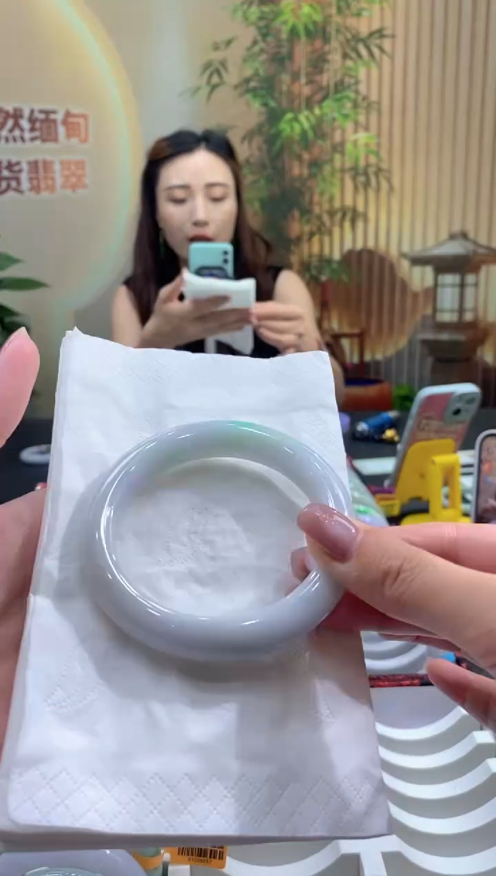 翡翠手镯未镶嵌000038322