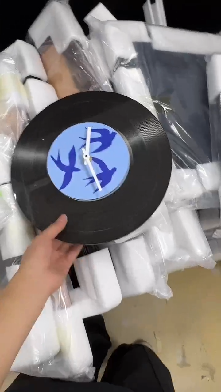 仓库清仓画       默认瑕疵