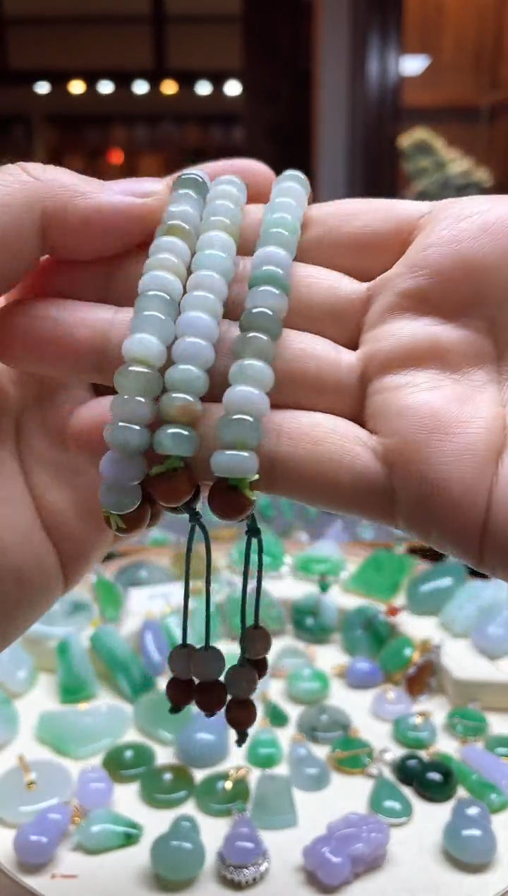 【闪购商品】翡翠颈饰未镶嵌算盘珠多样性发其一