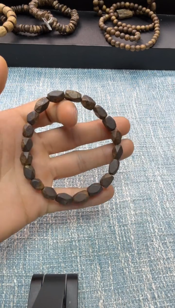 【闪购商品】沉香手串H1海南老乌身单圈