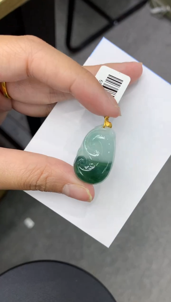 【闪购商品】翡翠颈饰18K金镶嵌111111111111