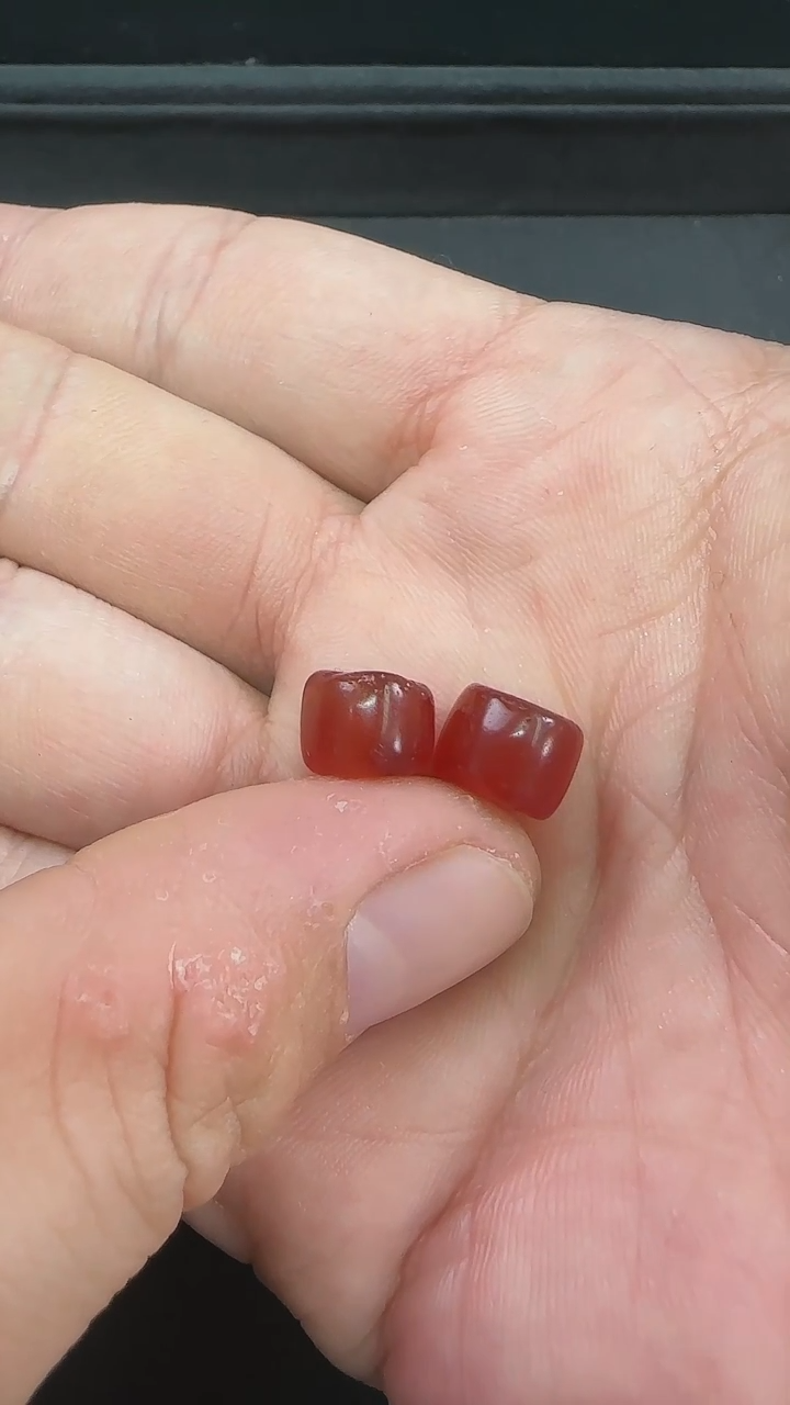 玛瑙/玉髓颈饰未镶嵌一对西玛剁珠配珠8*10mm