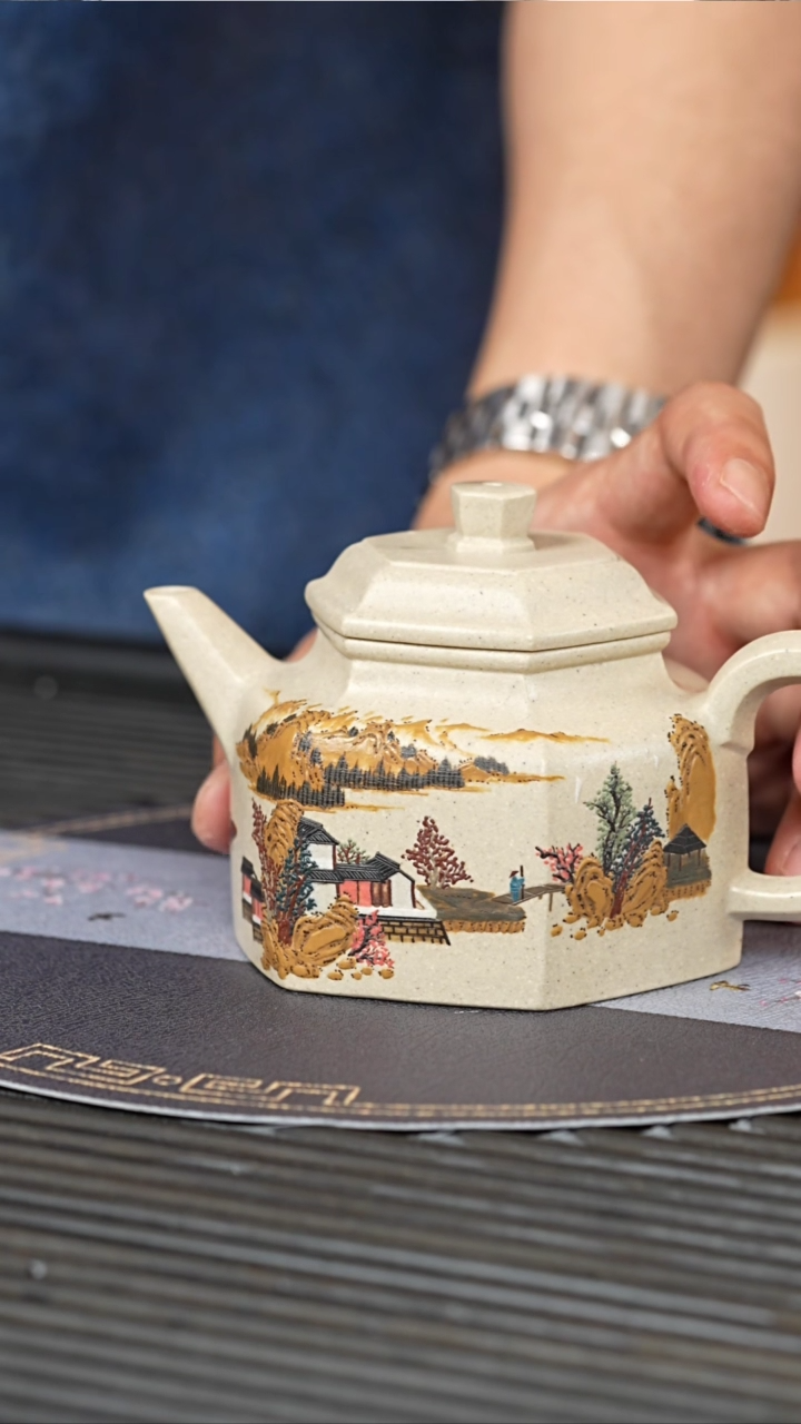 【闪购商品】紫砂茶壶QYJ 象牙白玉段 六方德钟