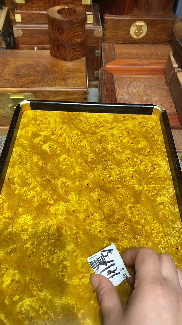 【闪购商品】香樟木木艺茶盘一个