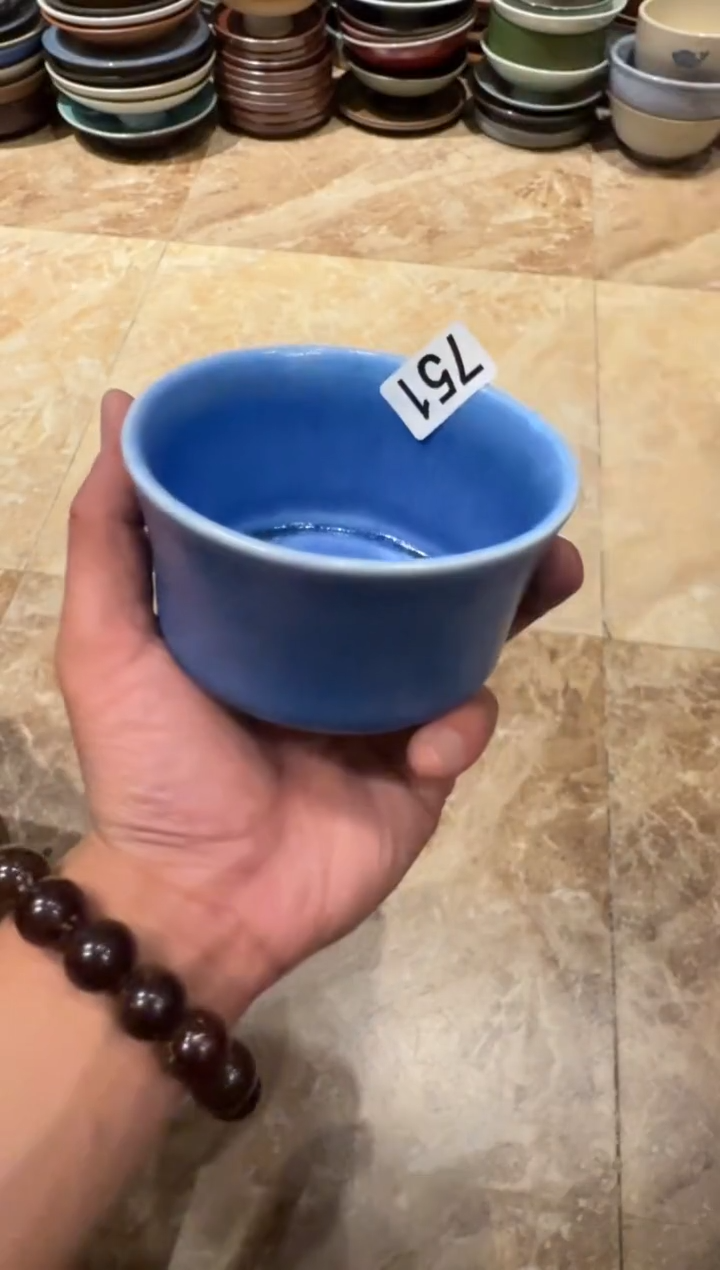 瓷片751   微瑕蓝色杯1个