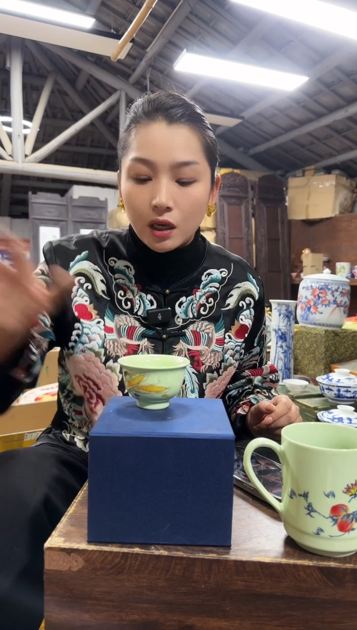 杯子瓷绿稀土金玉满堂压手杯