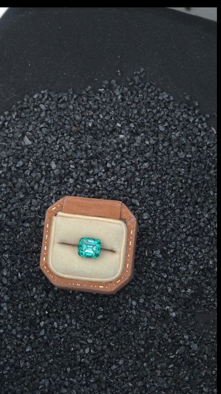 【闪购商品】碧玺裸石未镶嵌2.72克拉