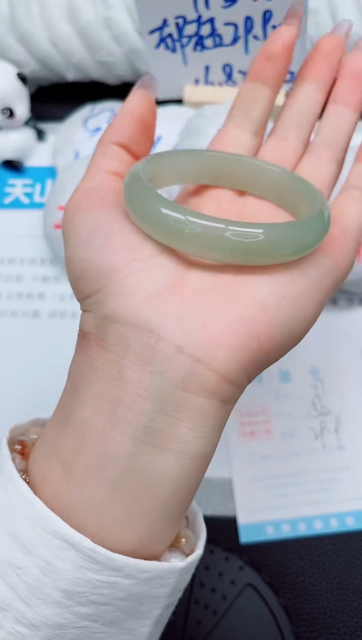 石英质玉手镯未镶嵌78-56