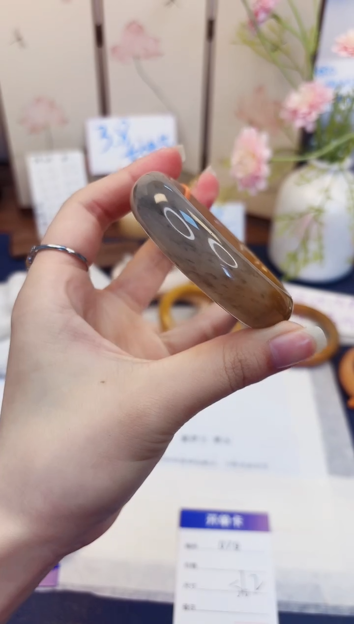 【闪购商品】石英质玉手镯未镶嵌79-财气镯-圈口55