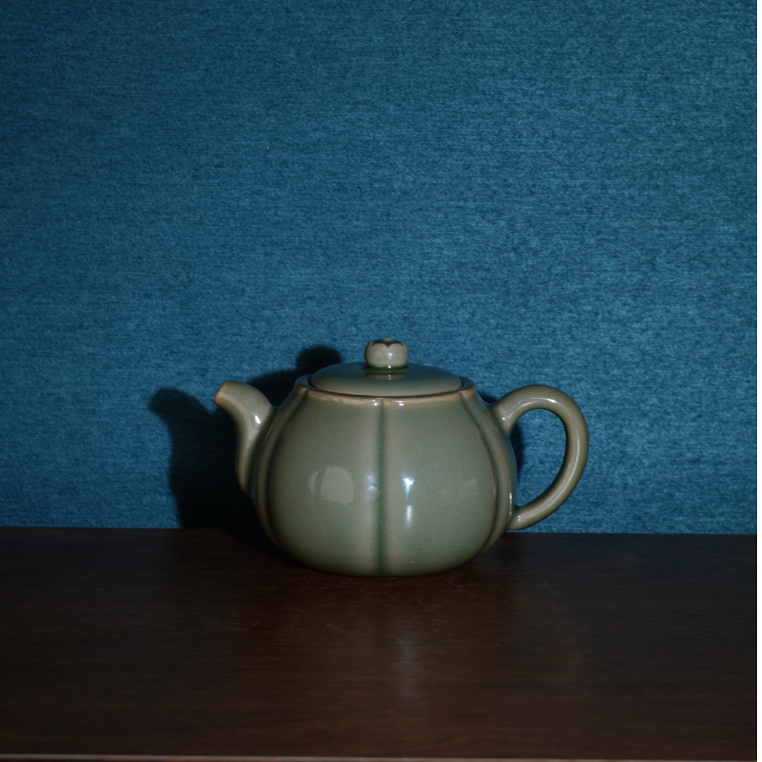 耀州窑原矿高温荷花茶壶仿古高端青瓷茶具茶壶160cc陶瓷筋纹绿色