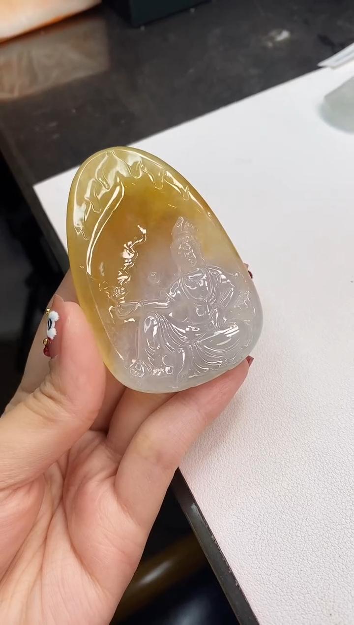 【闪购商品】翡翠颈饰未镶嵌自在观音