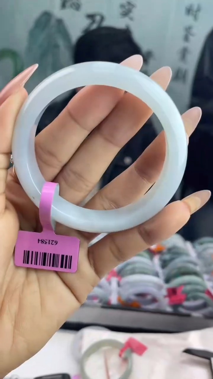 【闪购商品】翡翠手镯未镶嵌28翡翠手镯
