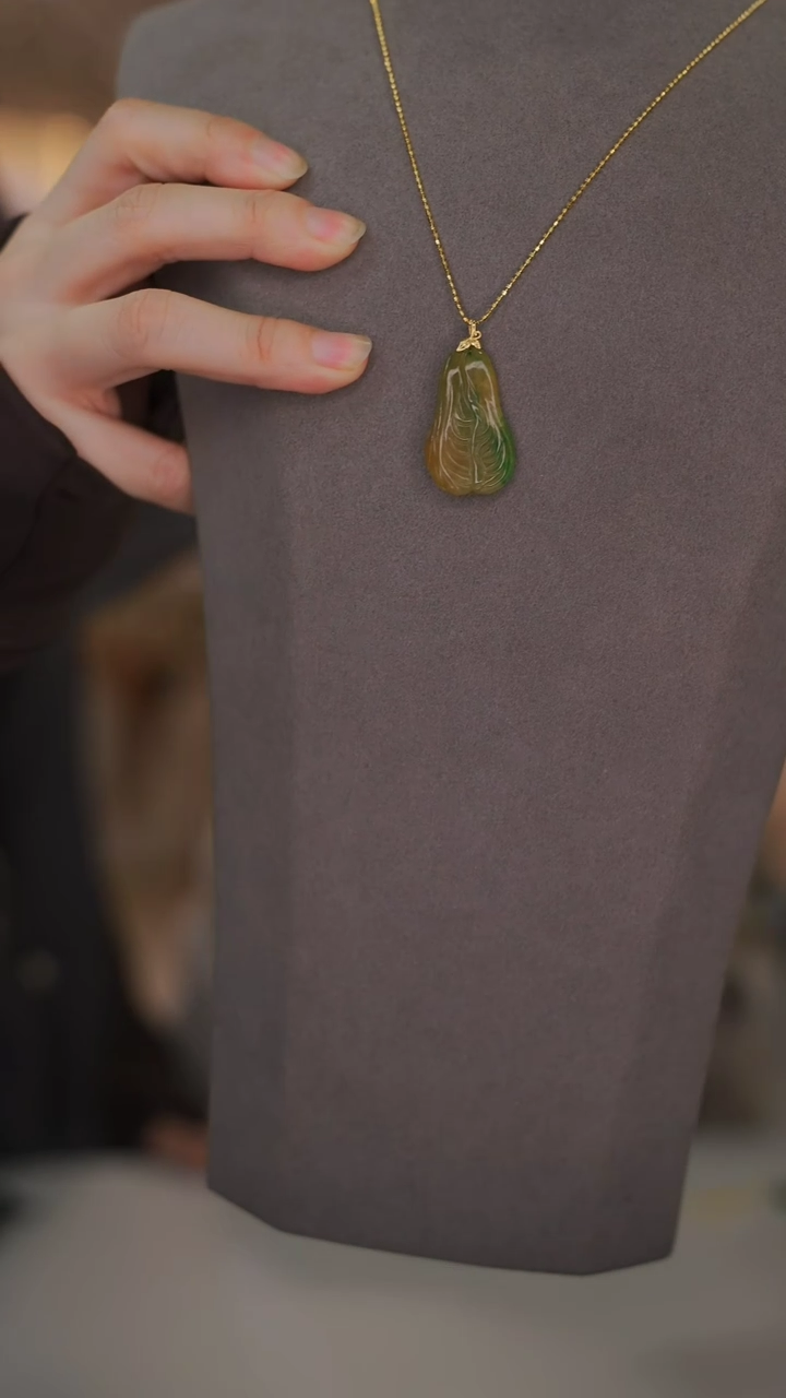 【闪购商品】翡翠颈饰18K金镶嵌赠送礼盒证书