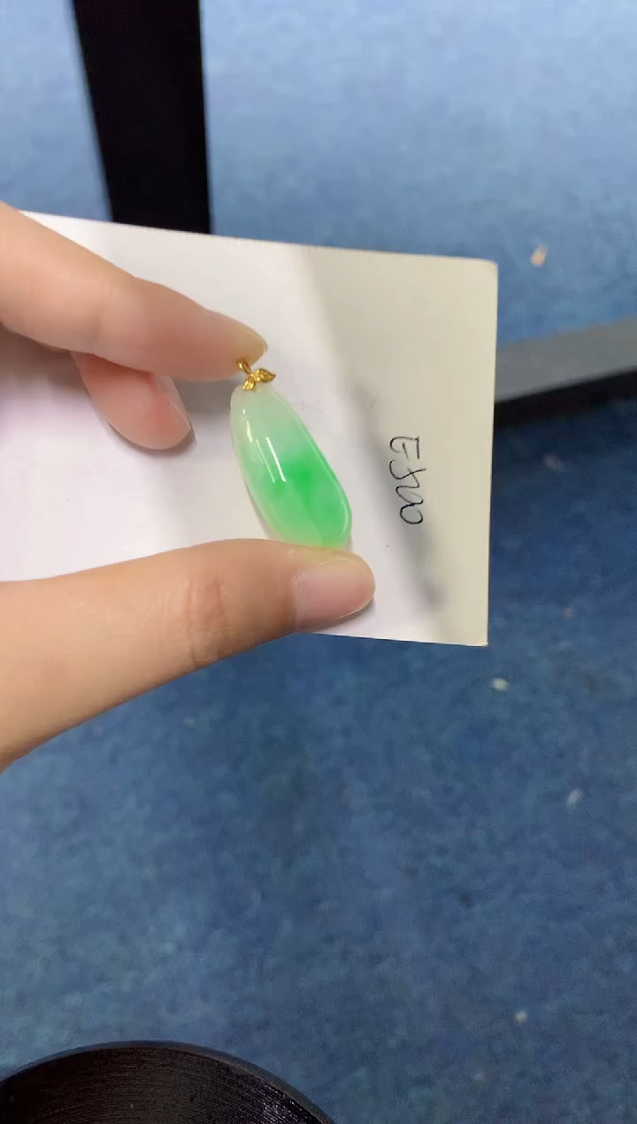 【闪购商品】翡翠颈饰18K金镶嵌000000000