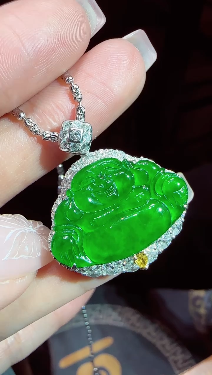 【闪购商品】翡翠吊坠(不含链)18K金镶嵌佛公