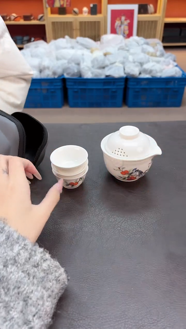 【闪购商品】摆件瓷SC1111111111111