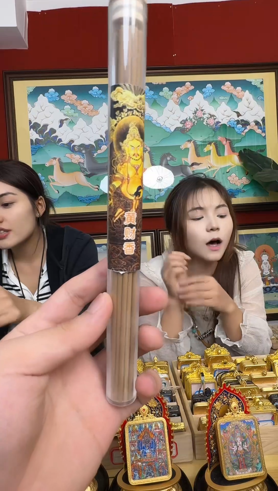 吊坠藏香-热贡纯手绘