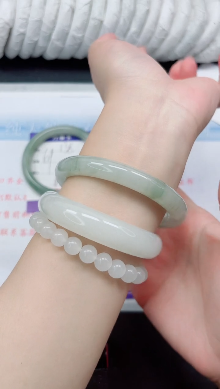 【闪购商品】石英质玉手镯未镶嵌139#59.9