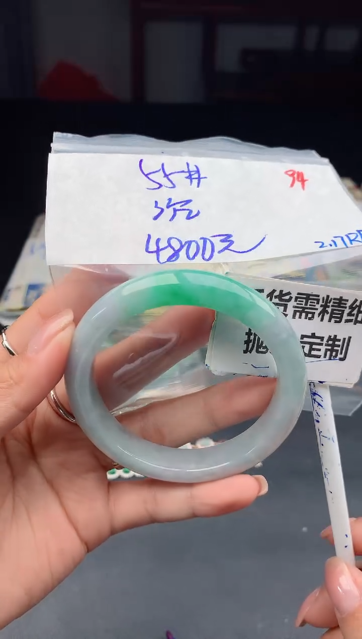 【闪购商品】定制翡翠未镶嵌94毛货需精细抛光多样性1件4800元