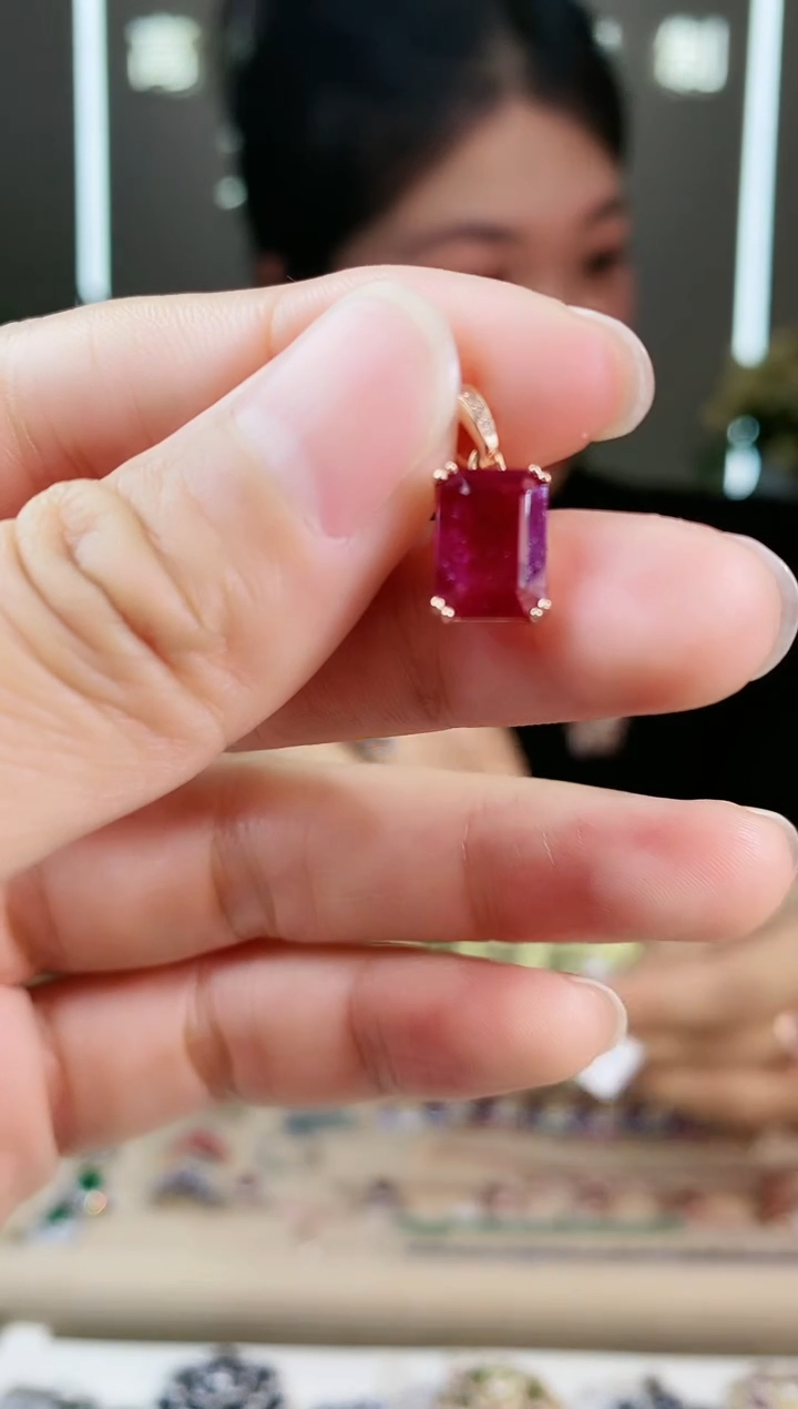 【闪购商品】红宝石颈饰银S925镶嵌颈饰