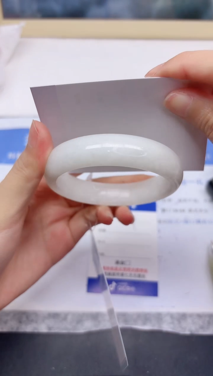 和田玉手镯未镶嵌114-61