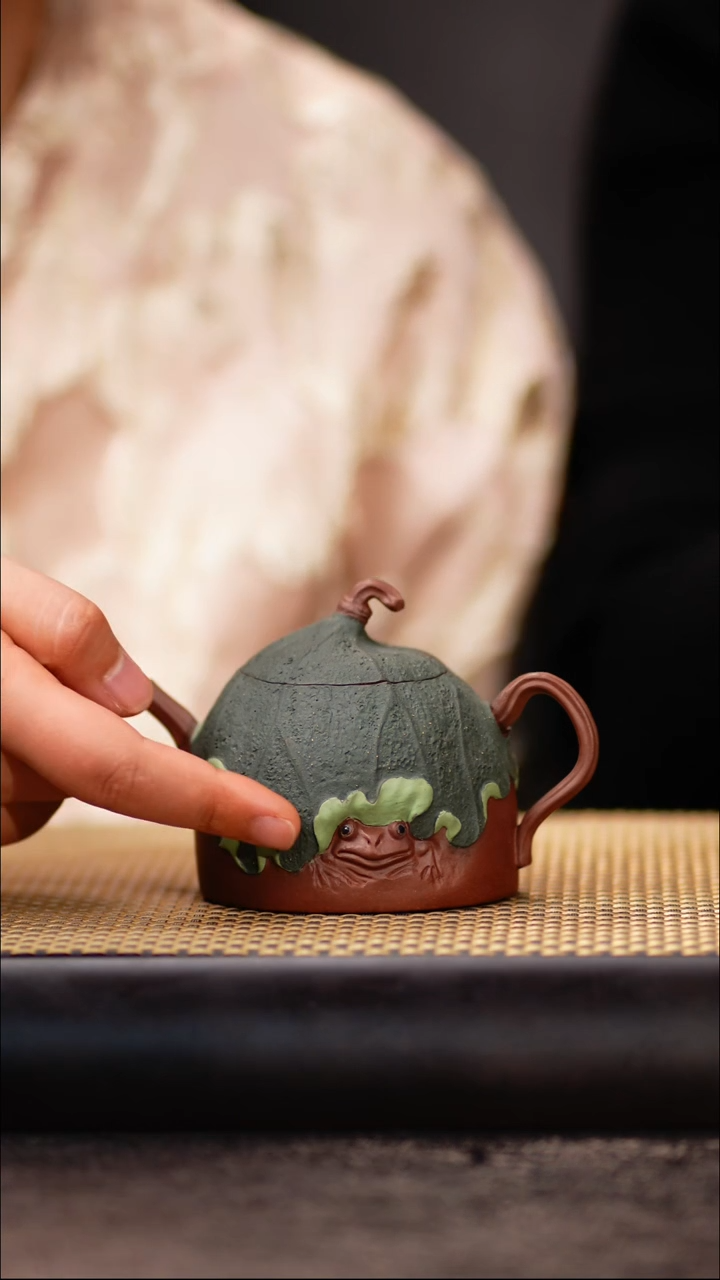 WXT93紫泥听雨壶