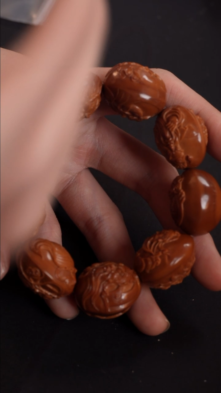 【闪购商品】橄榄核手串/手链九龙关公