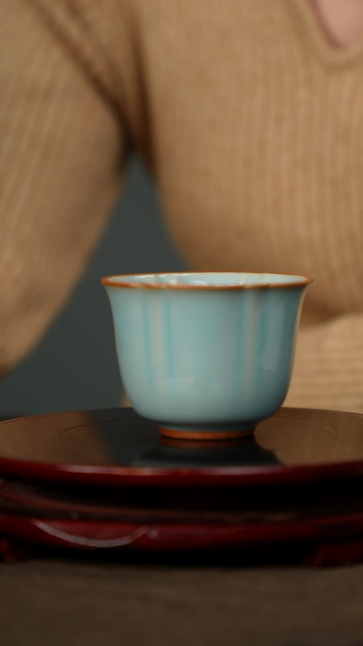 全品 天蓝 花口杯