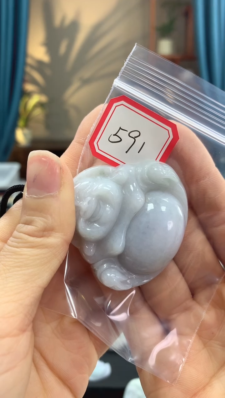 翡翠未镶嵌颈饰佛公591