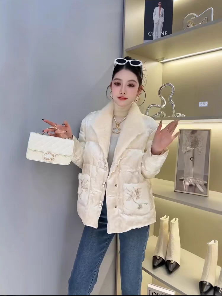 9028款芭莎家鹅绒服