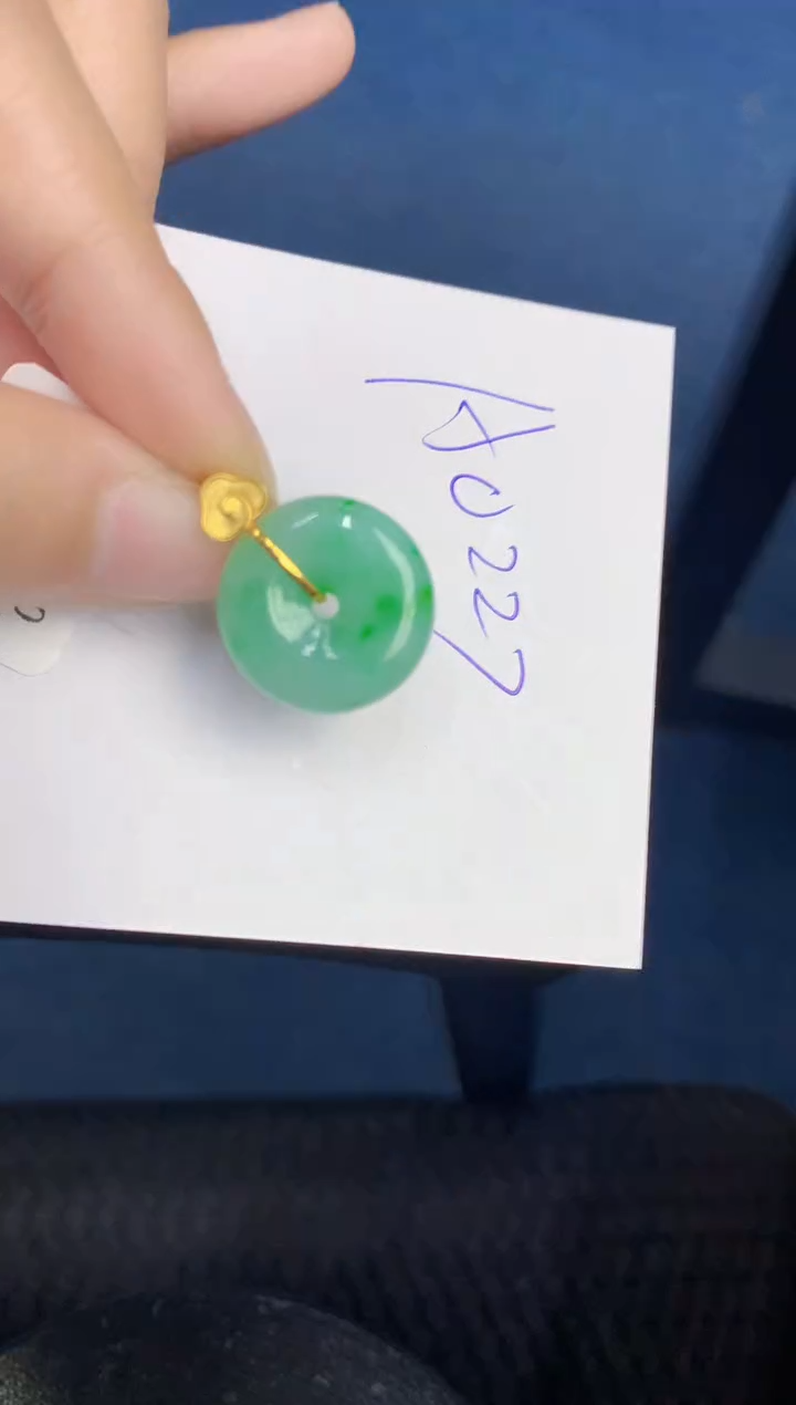 【闪购商品】翡翠颈饰18K金镶嵌000000000