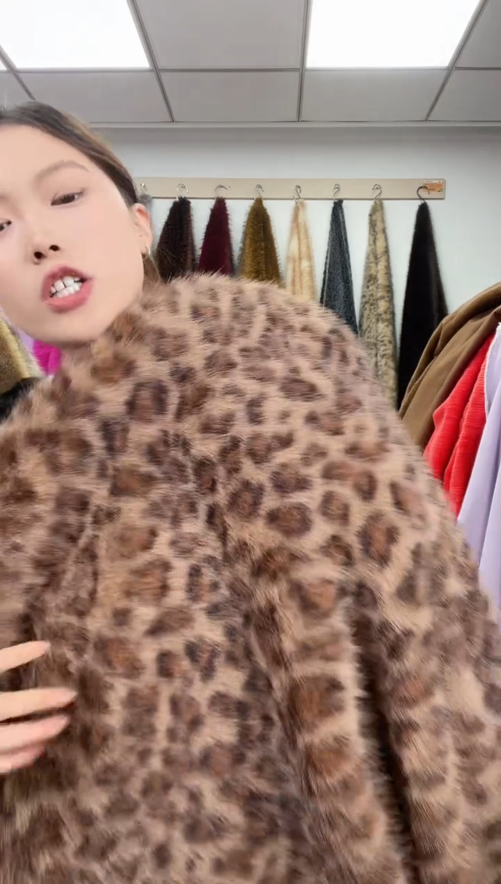 狐狸毛A172尺寸1.8*2