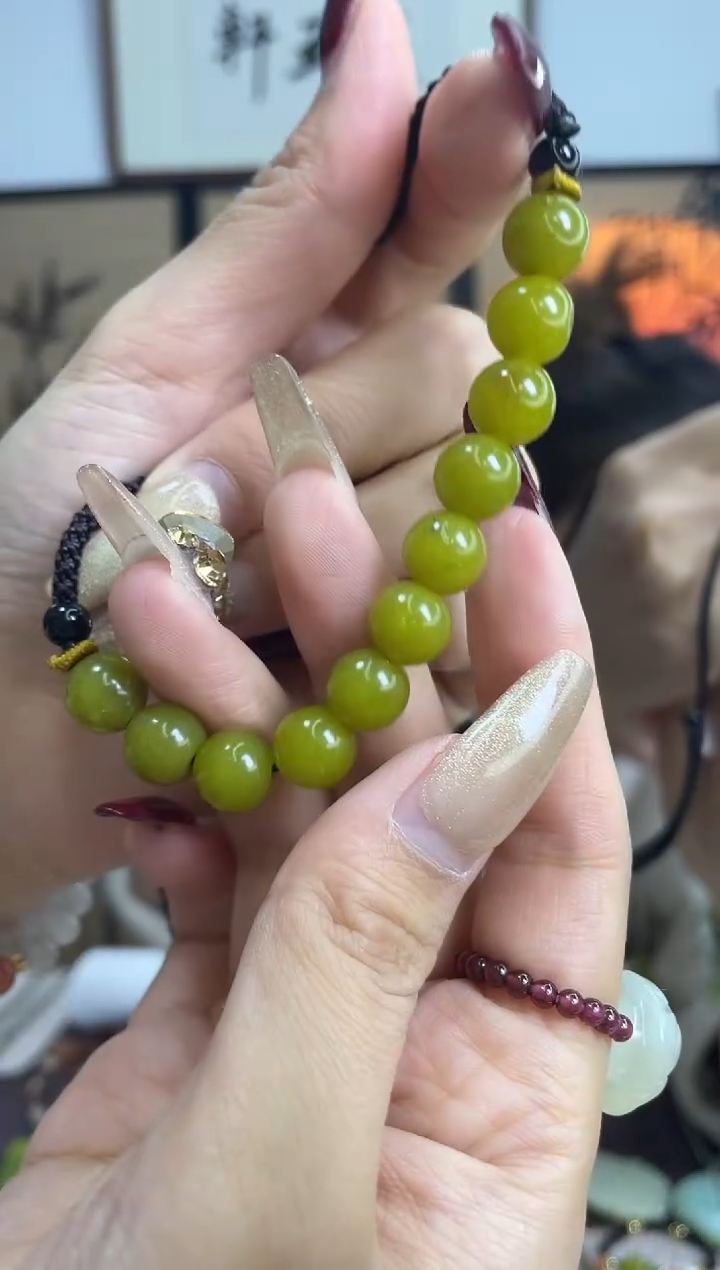 【闪购商品】岫玉吊坠未镶嵌多样性发货其中发一 微瑕处理