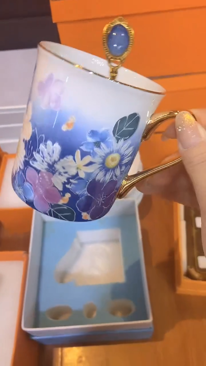 杯鸿辉家品牌瓷器，京东包邮！