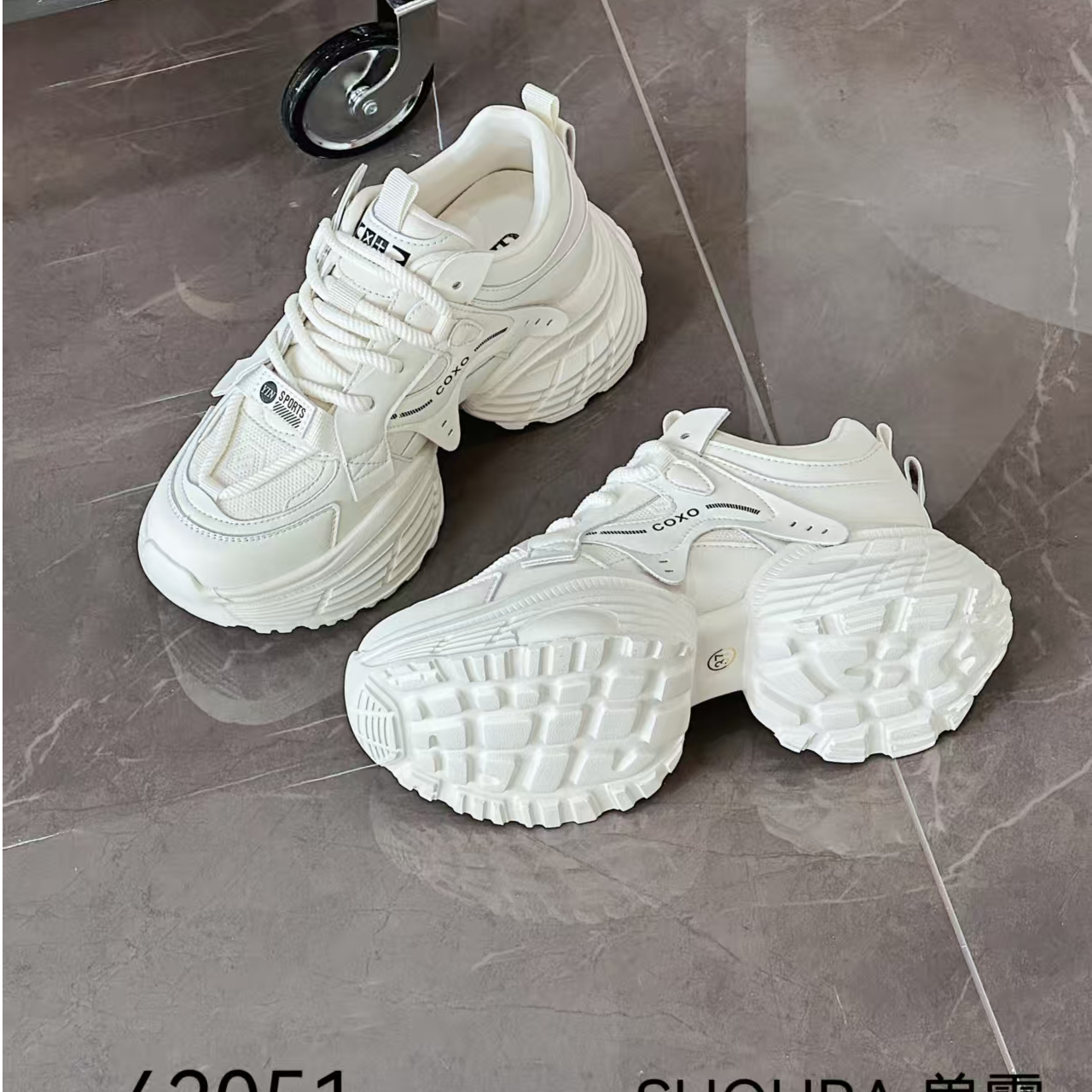 新款时尚洋气百搭休闲老爹鞋42051