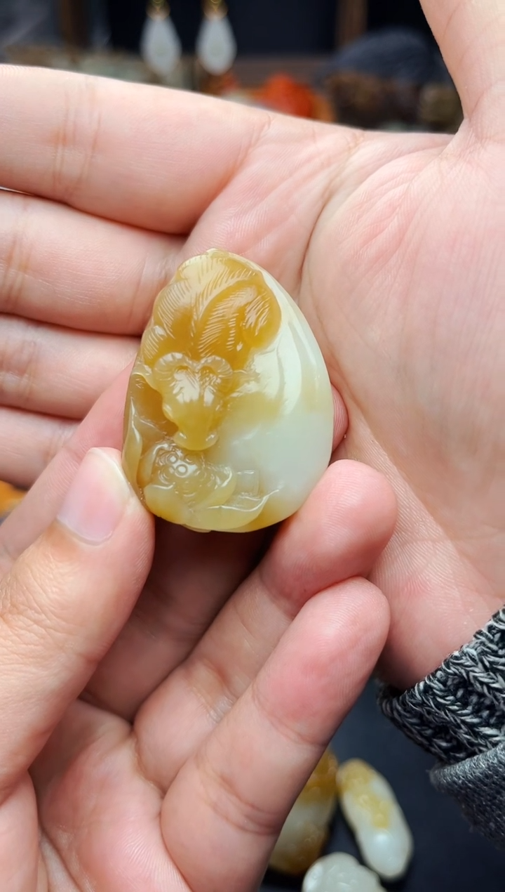 【闪购商品】和田玉颈饰未镶嵌吊坠01