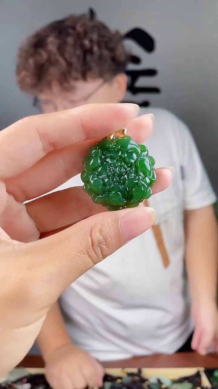 和田玉未镶嵌颈饰拍一发一，多样性发货