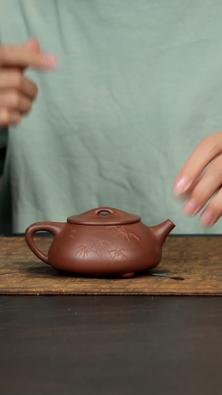 茶壶紫砂满瓢200cc底槽青带刻绘