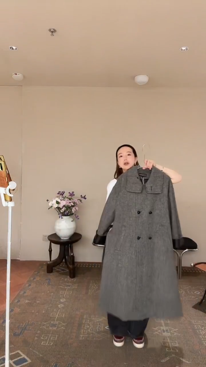 专属链接REINEREN灰色大衣