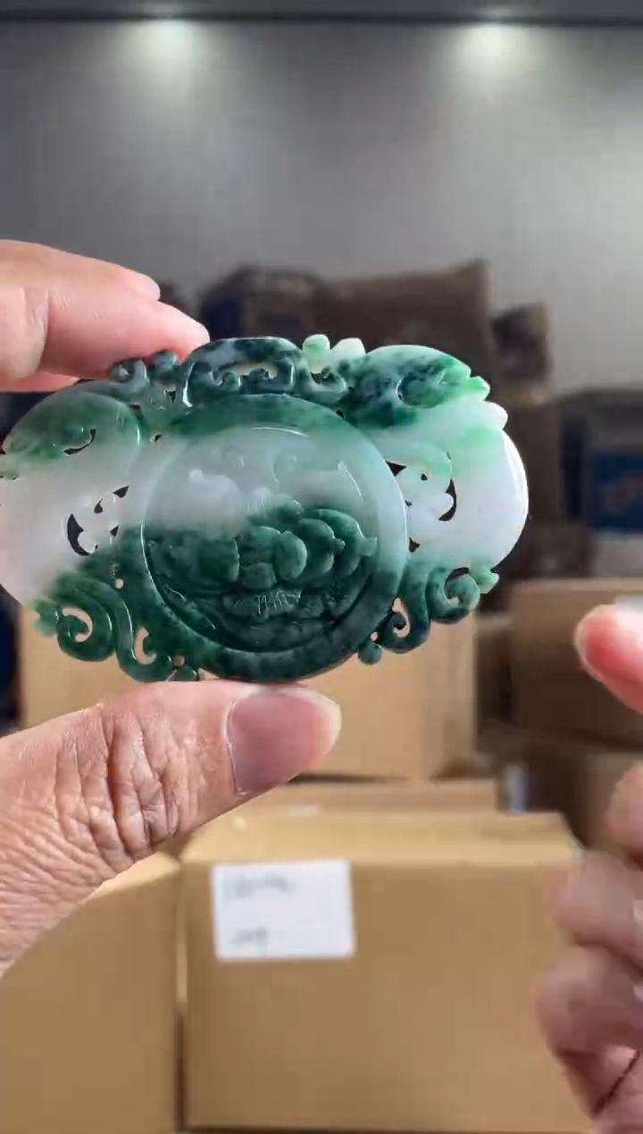 【闪购商品】定制翡翠未镶嵌        1729