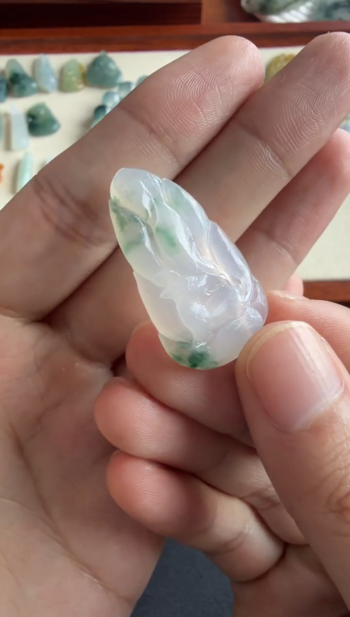 未镶嵌定制翡翠九尾狐