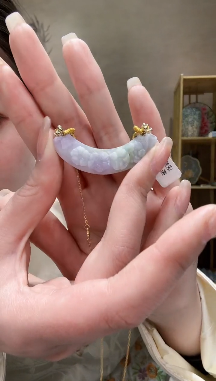 【闪购商品】翡翠颈饰未镶嵌吊坠