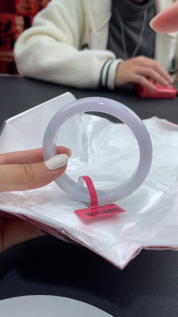【闪购商品】翡翠手镯未镶嵌1翡翠手镯