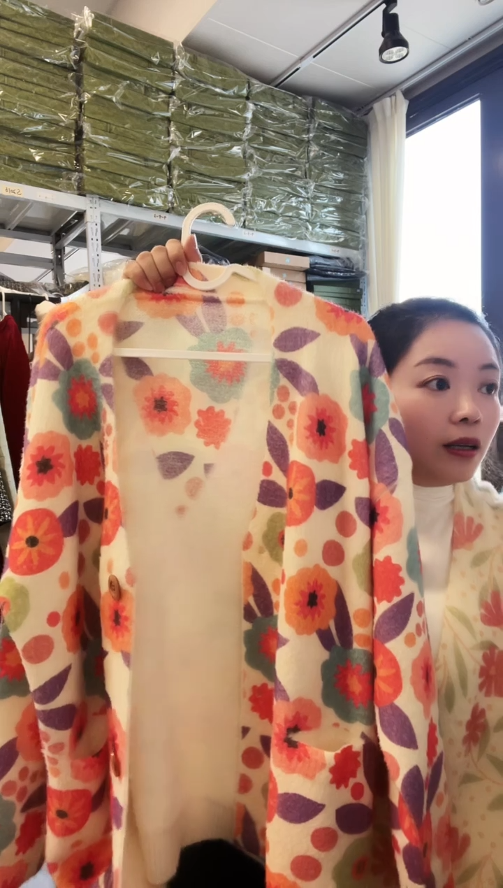 【闪购商品】彩云均码彩云均码