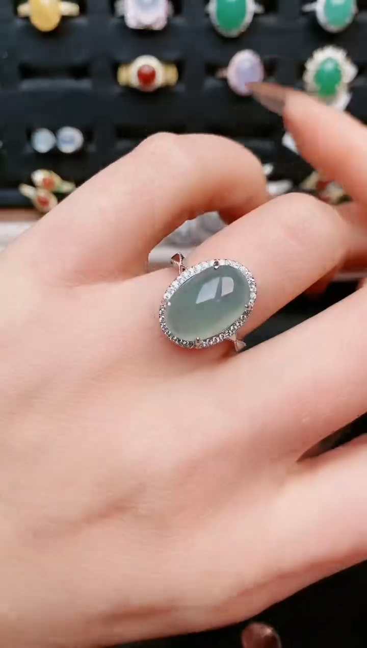 【闪购商品】翡翠戒指银S925镶嵌....