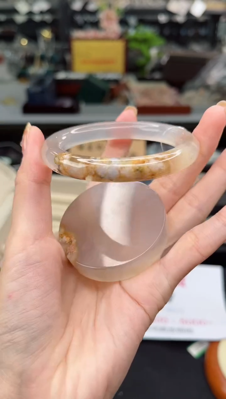 【闪购商品】石英质玉手镯未镶嵌56圈口（赠品镯心）36774