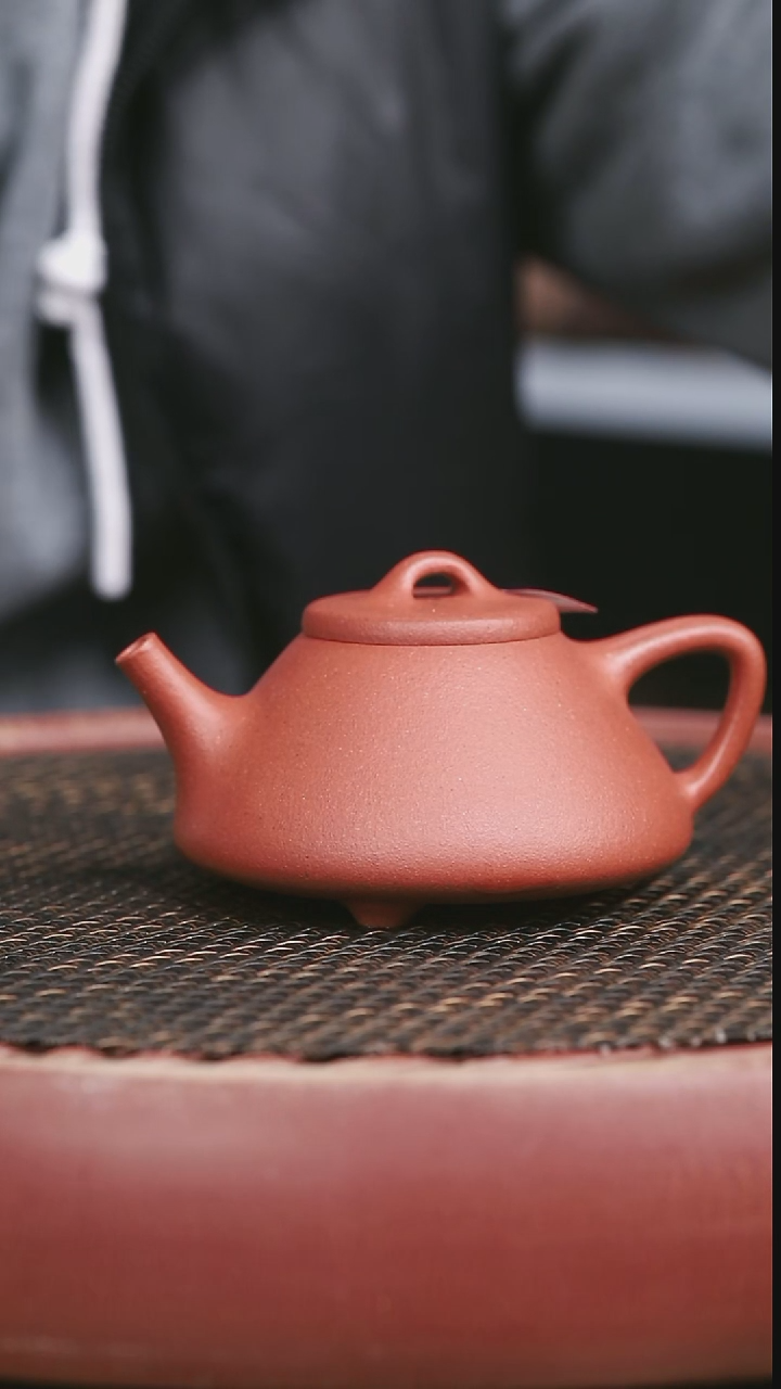 茶壶紫砂大红泥子冶石瓢200CC